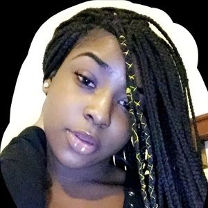 Meet your Posher, Kyla